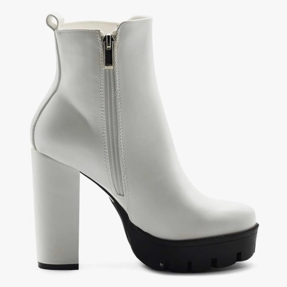Ollio Faux Suede Faux Leather Platform Stacked High Heels Ankle Boots White Sz 6